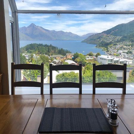 Spacious Home With Awesome Lake Views Queenstown Extérieur photo